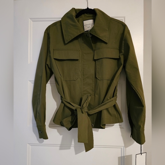 New Bagatelle Collection New York Jacket sz medium - Picture 1 of 3